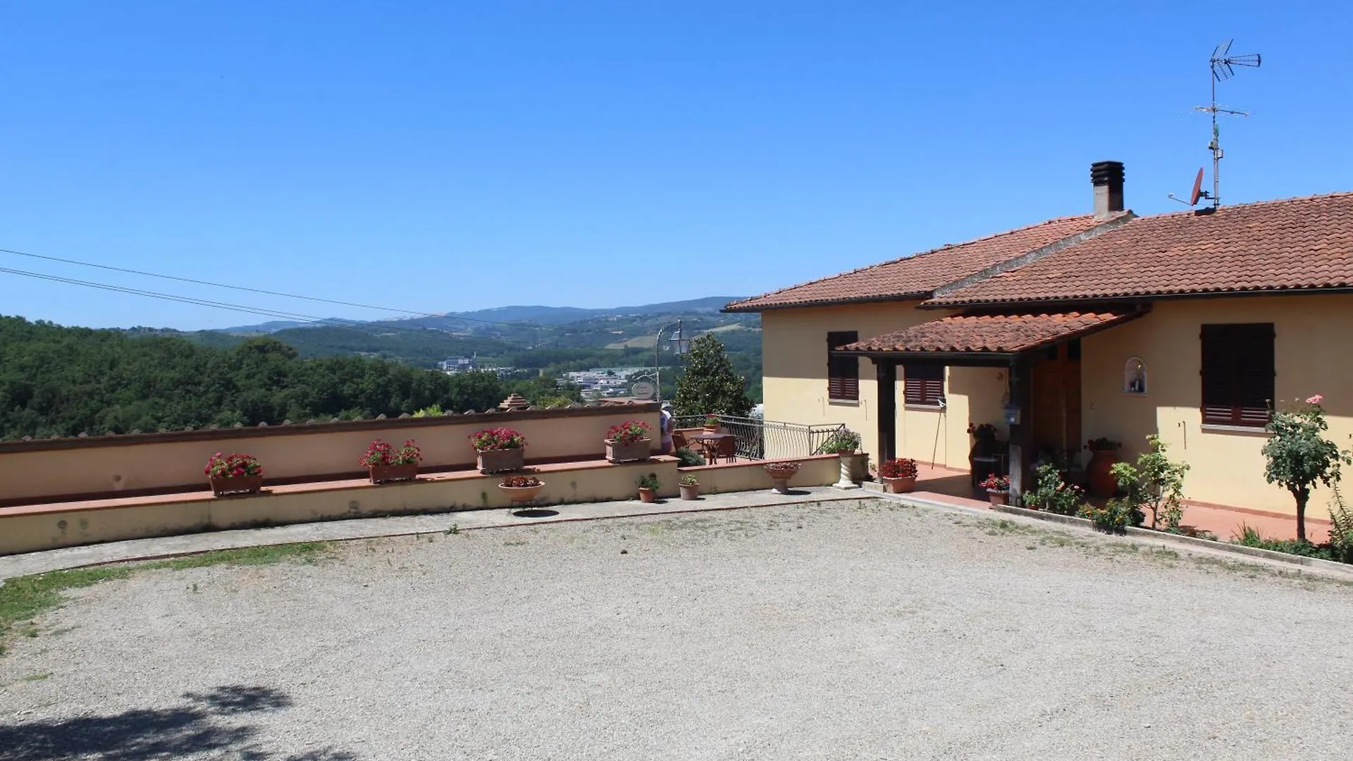 דירות פוג'יבונסי La Casa Di Montelonti 0*,